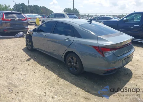 2021 Hyundai Elantra Sel z USA, uszkodzony, nr VIN KMHLS4AG0MU130977